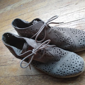 Tom's lace-up wedge suede shoes, W8.5